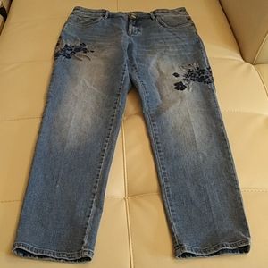 Tommy Bahama Slim Fit Boyfriend Jeans.